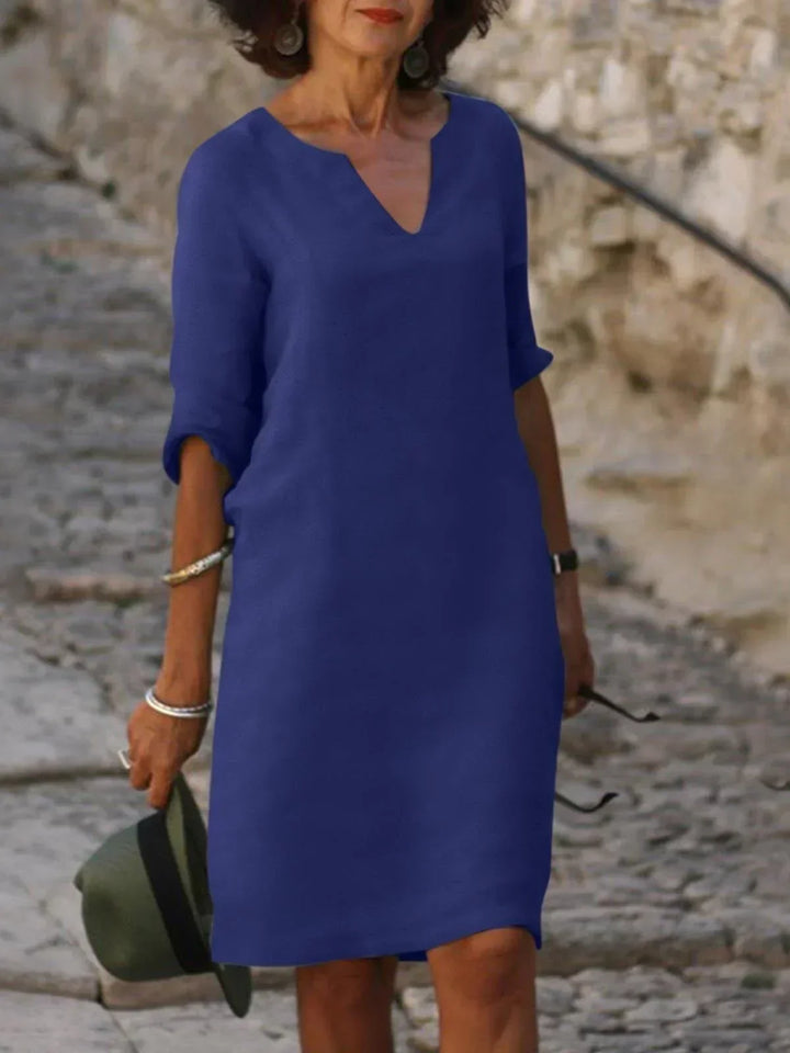 Saoirse™ - Robe à col en V qui cache le ventre 