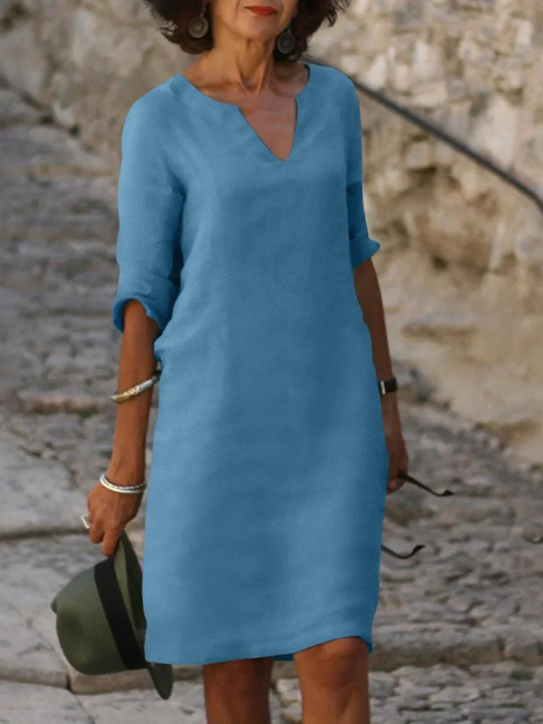 Saoirse™ - Robe à col en V qui cache le ventre 