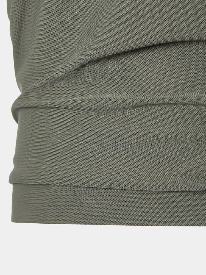 St. James Polo – Leviana 