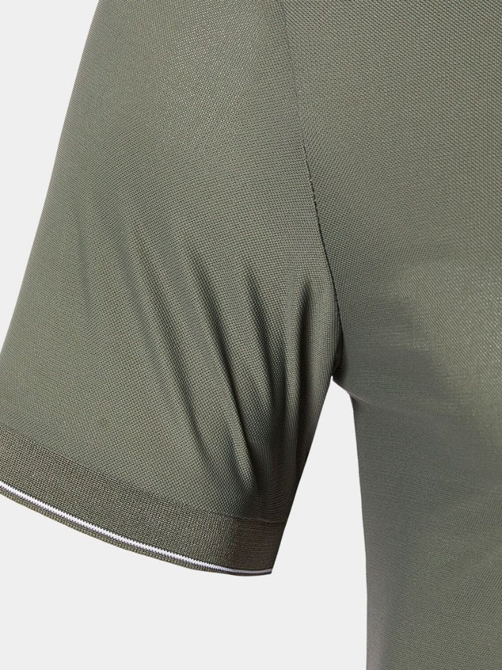 St. James Polo – Leviana 